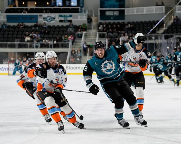 55143233829 9fa064a5be k